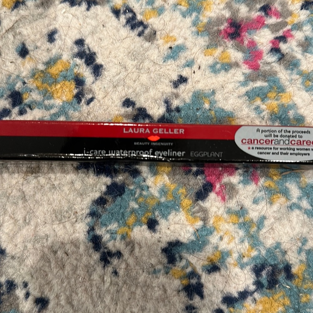 NIB Laura Geller Waterproof Eyeliner Color: Eggplant